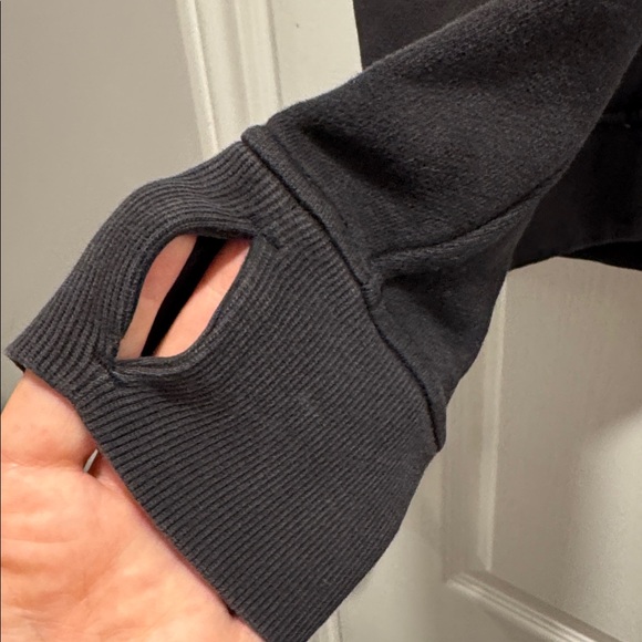 346-Lululemon Warm For Winter Jacket- black - Picture 5 of 9